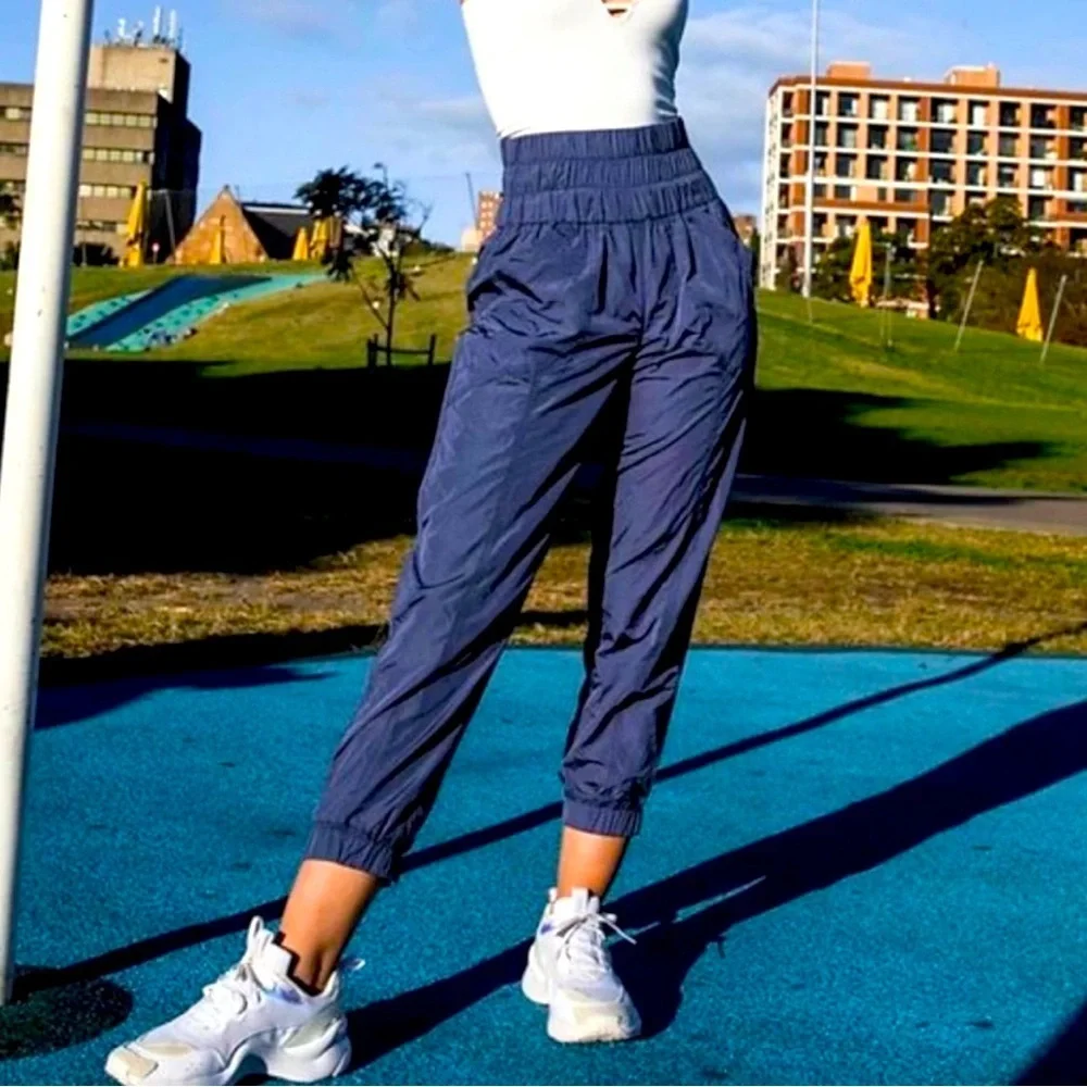🏷️ NWT Free People Movement The Way Home Joggers XS in Deep Sea